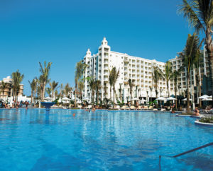 college spring break resorts puerto
