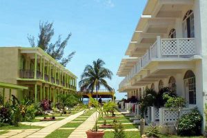 Fun Hoiday Beach Resort